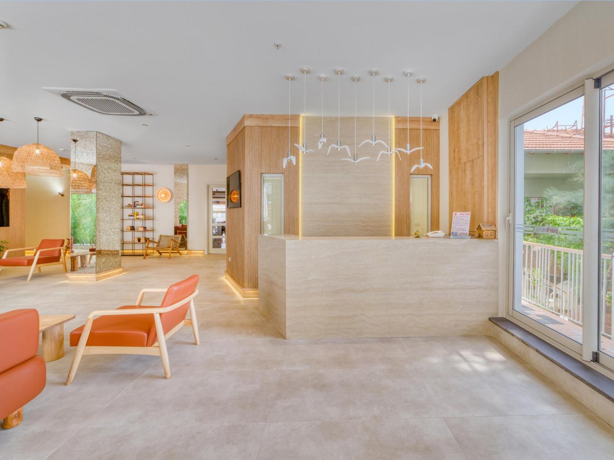 Park Hotel (Adults Only) Алания Экстерьер фото