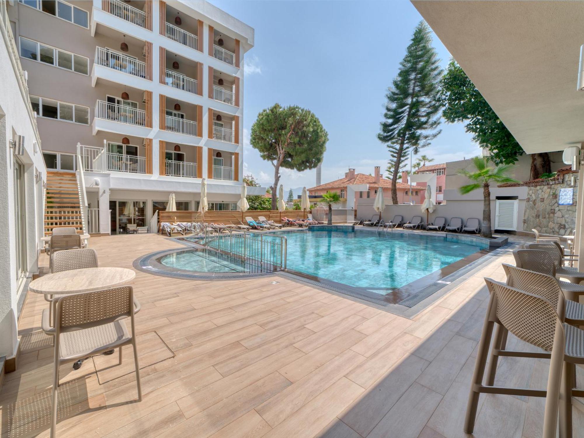 Park Hotel (Adults Only) Алания Экстерьер фото